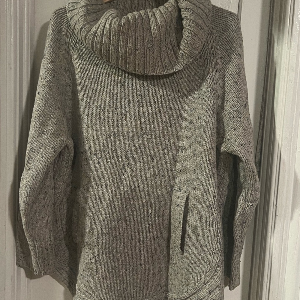 Cynthia Rowley Speckled Gray Turtleneck Sweater